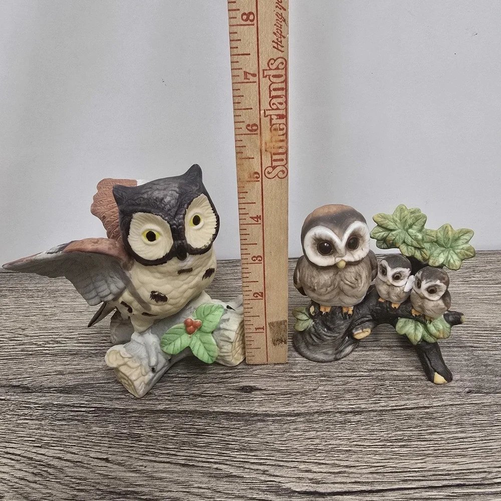 Vintage Owl Figurines Lot Of 2 Porcelain‎ Korea Owl Collectors Baby Birds